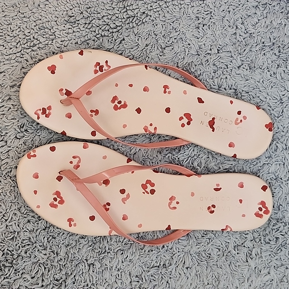 Lauren Conrad Flip flops
